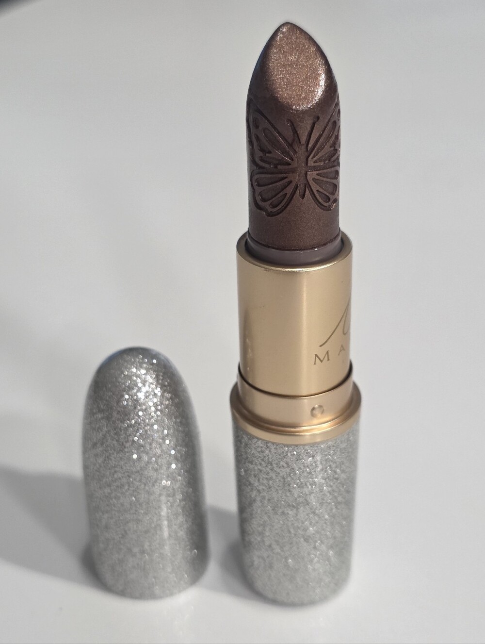 MAC x Mariah Carey I Get So OOC Frost Lipstick Limited Edition